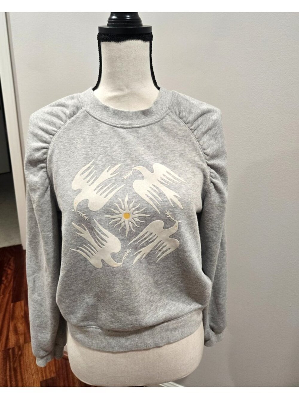 Gray Crewneck Sweatshirt with Doves & Sun Graphic Ruched Shoulders Womens S